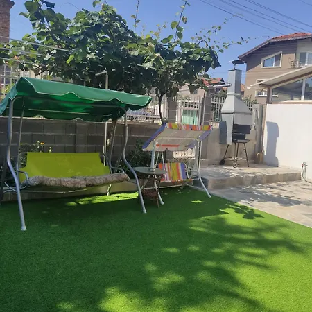 게스트하우스 за гости левтерови